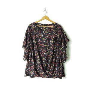 Catherine Malandrino woman 1X plus chiffon floral ruffle sleeve twist front top